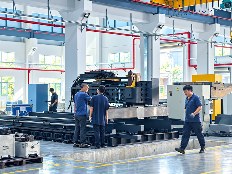 Machining workshop for precision press manufacturing at MINGXU